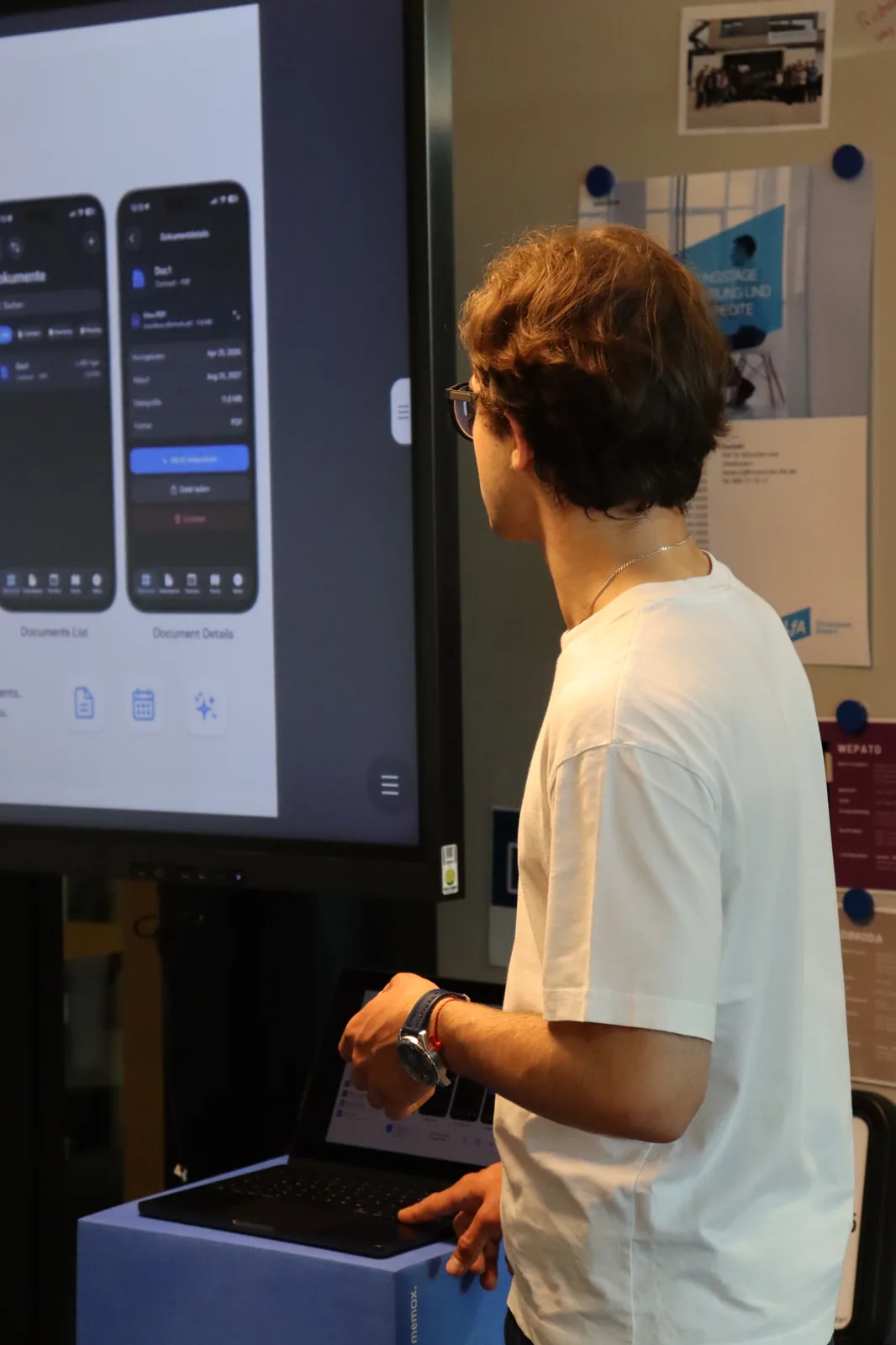 Showing the document & analysis flow